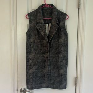 Lu Lu lemon long jacket/vest size 4 like new condition